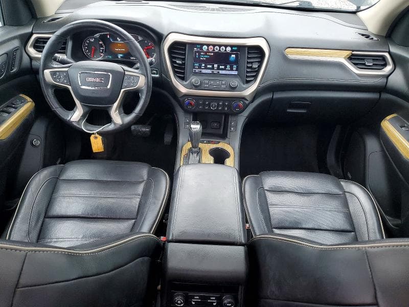 2018 GMC ACADIA DENALI 8