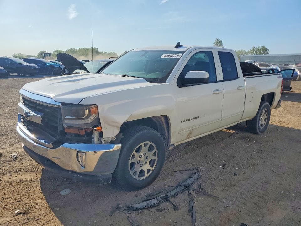 2017 CHEVROLET SILVERADO K1500 LT - 1