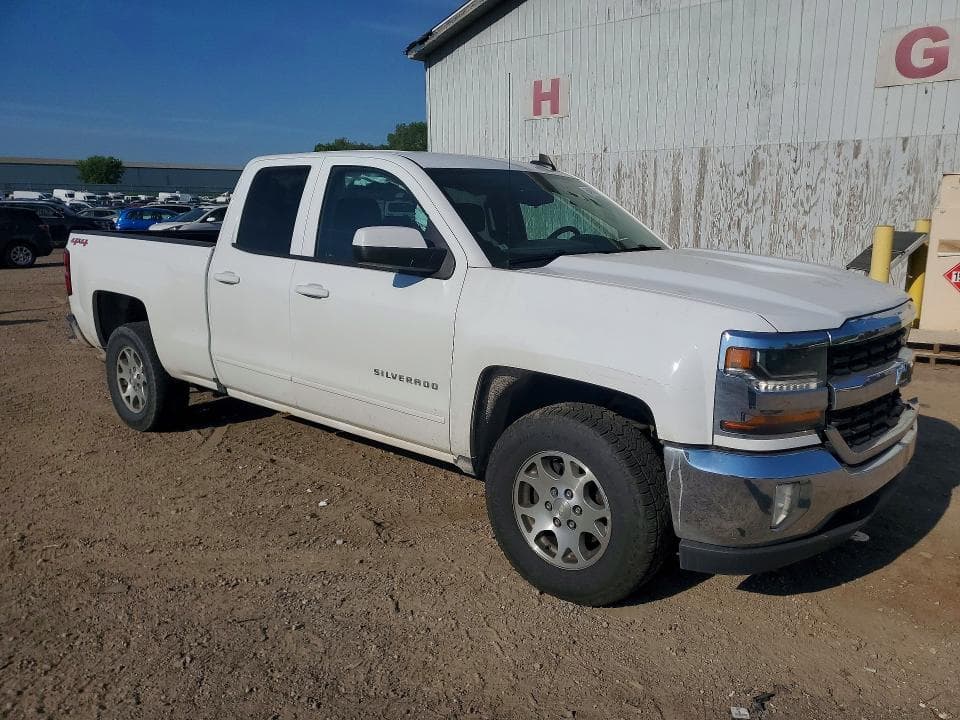 2017 CHEVROLET SILVERADO K1500 LT 4