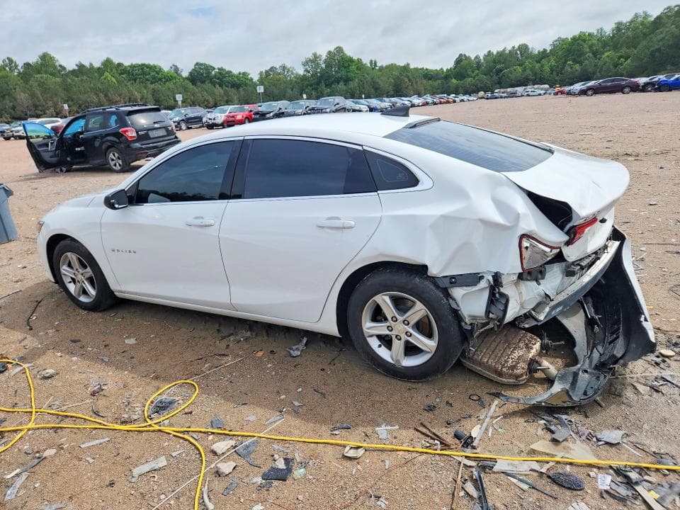 2020 CHEVROLET MALIBU LS 2