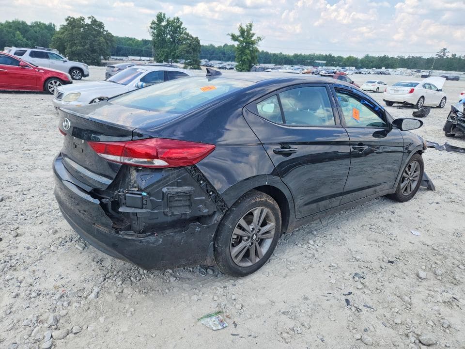 2018 HYUNDAI ELANTRA SEL 3