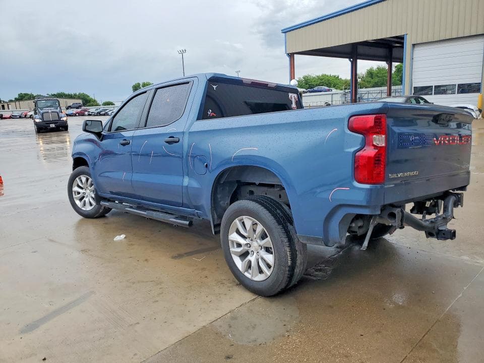 2024 CHEVROLET SILVERADO C1500 CUSTOM 2
