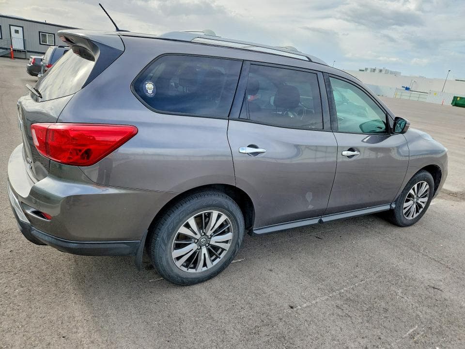 2017 NISSAN PATHFINDER SV SV 3
