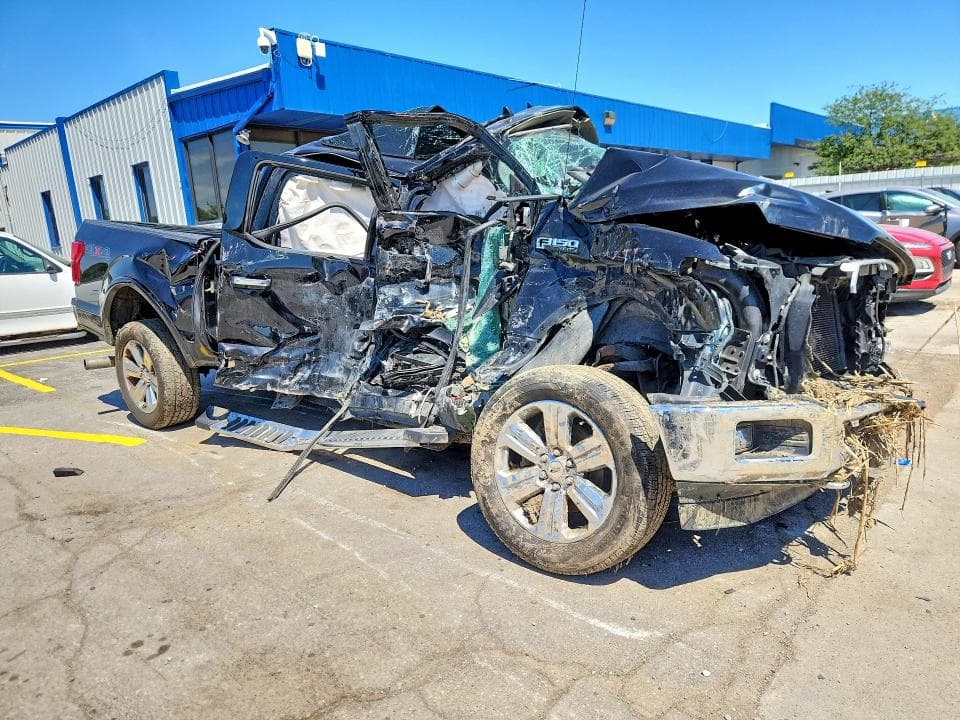 2018 FORD F150 SUPERCREW 4