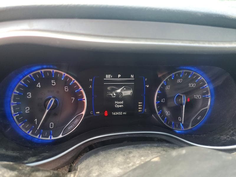2018 CHRYSLER PACIFICA TOURING L TOURING L 9