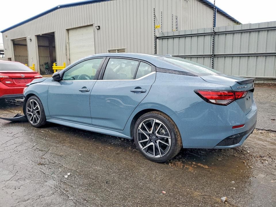 2024 NISSAN SENTRA SR 2