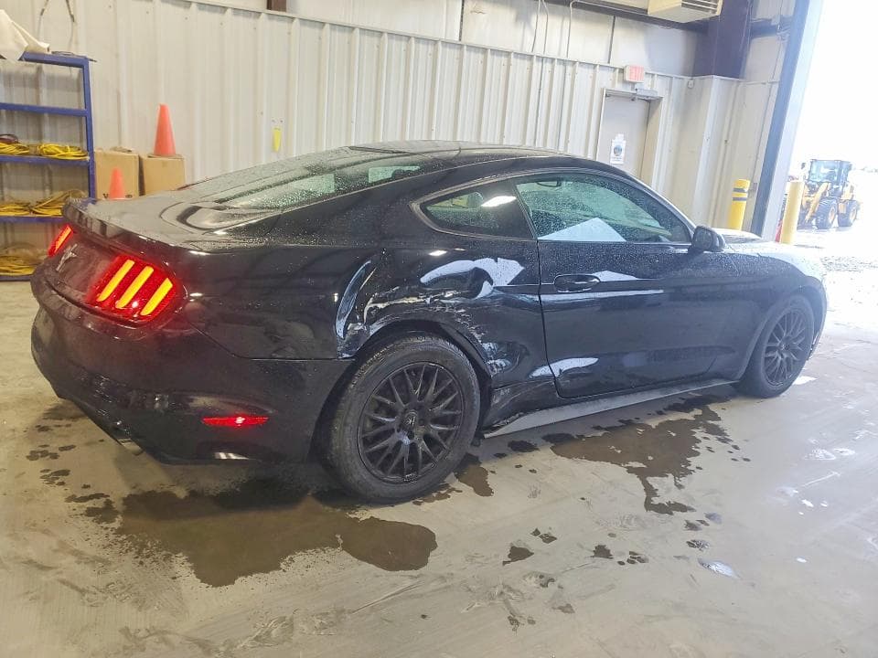 2017 FORD MUSTANG 3