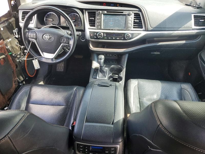 2018 TOYOTA HIGHLANDER LIMITED PLATINUM LIMITED PLATINUM 8