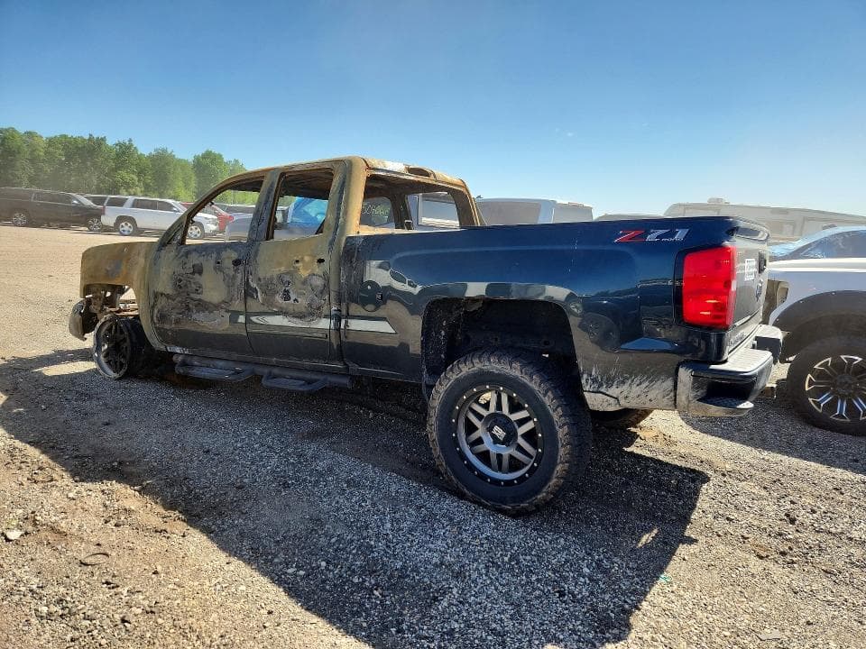 2018 CHEVROLET SILVERADO K1500 LT 2