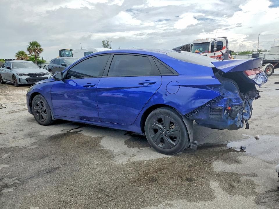 2023 HYUNDAI ELANTRA SEL 2