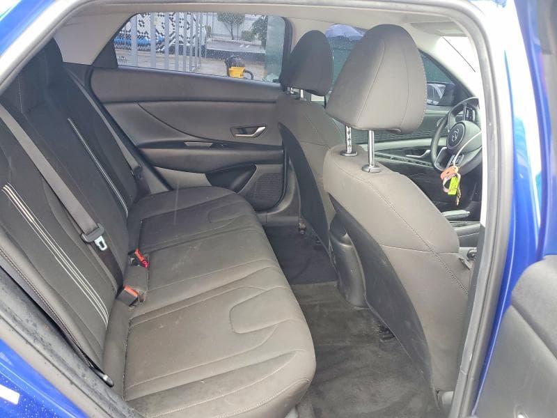 2023 HYUNDAI ELANTRA SEL 10