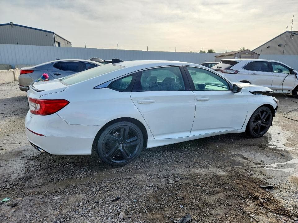 2022 HONDA ACCORD SPORT 3