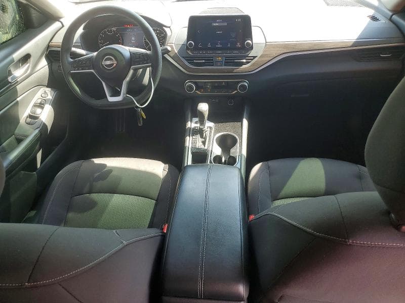 2024 NISSAN ALTIMA SV 8