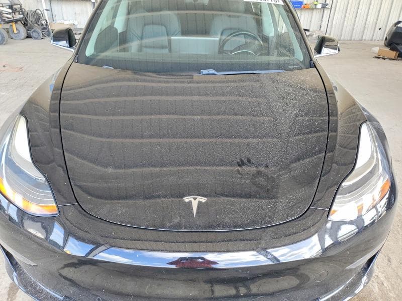 2018 TESLA MODEL 3 11
