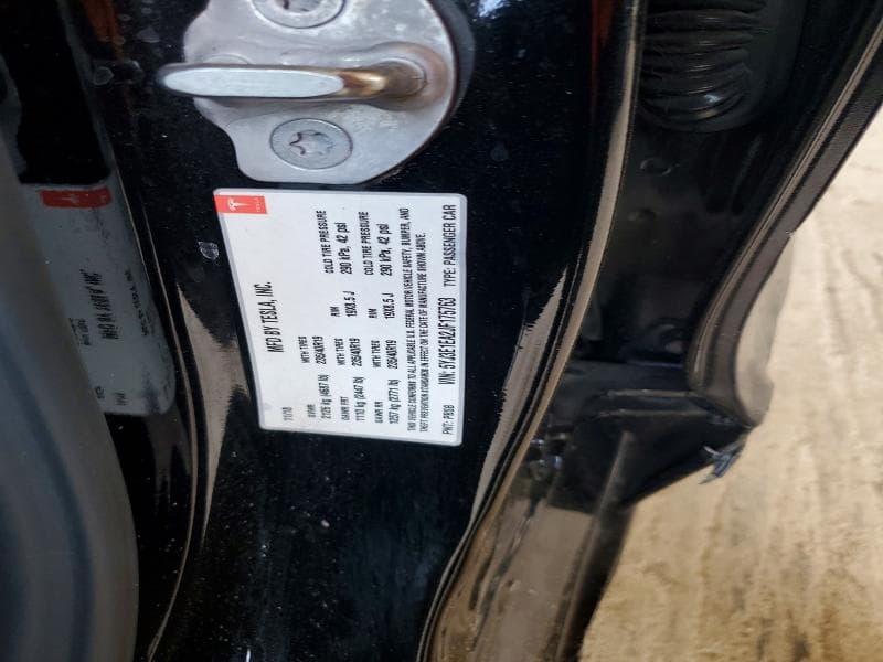 2018 TESLA MODEL 3 12