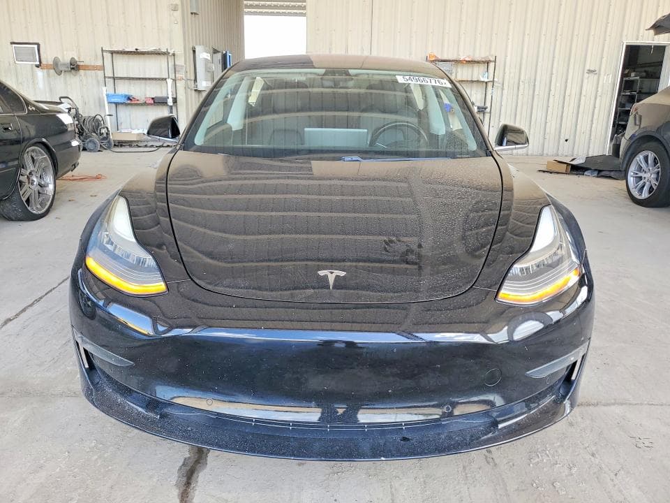 2018 TESLA MODEL 3 5