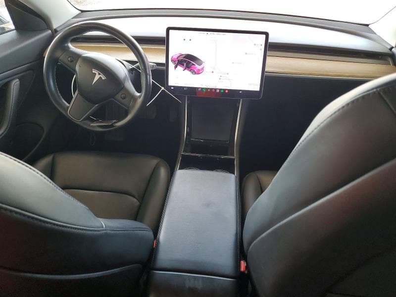 2018 TESLA MODEL 3 8