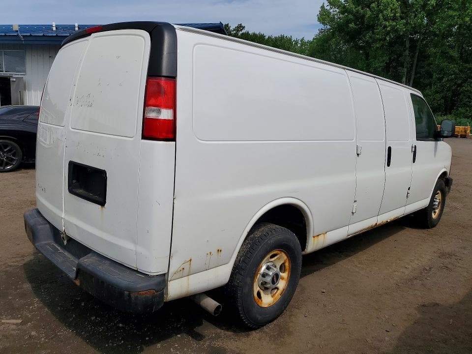 2017 GMC SAVANA G2500 G2500 4