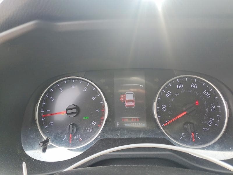 2021 TOYOTA RAV4 XLE PREMIUM 9