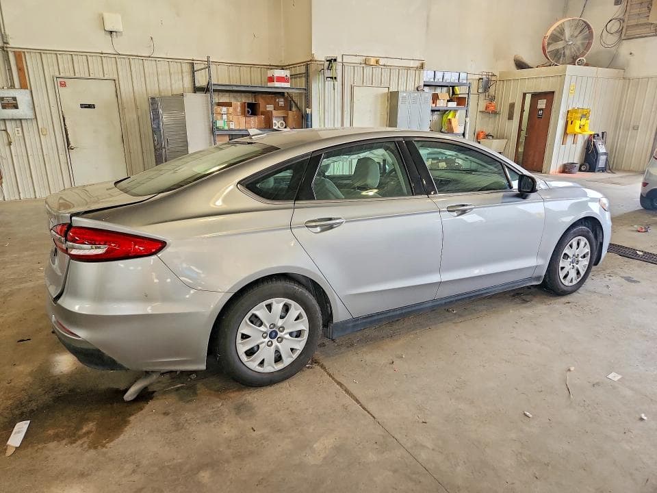 2020 FORD FUSION S 3