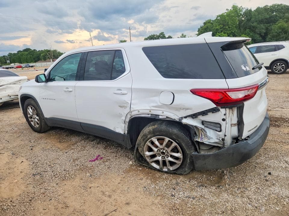 2018 CHEVROLET TRAVERSE LS 2