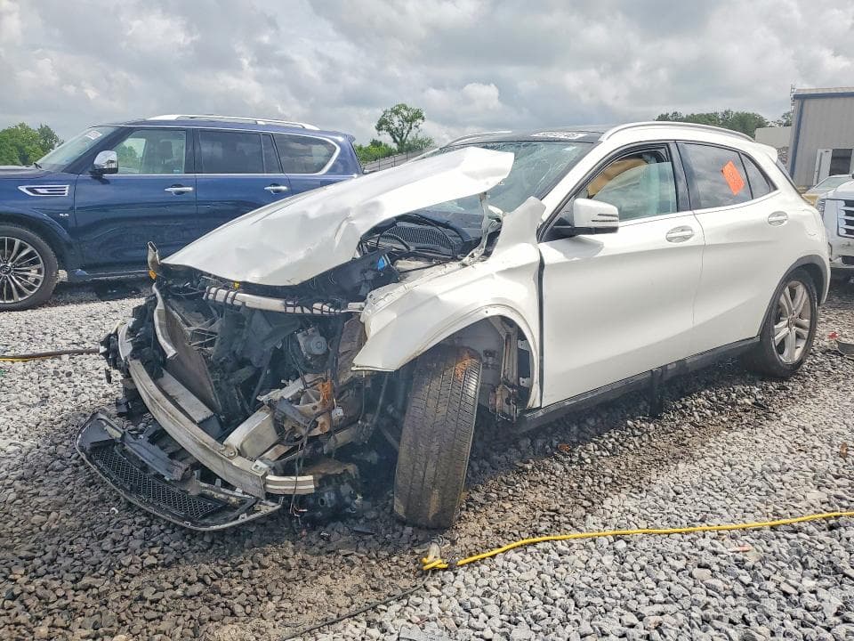 2019 MERCEDES-BENZ GLA 250 250 - 1