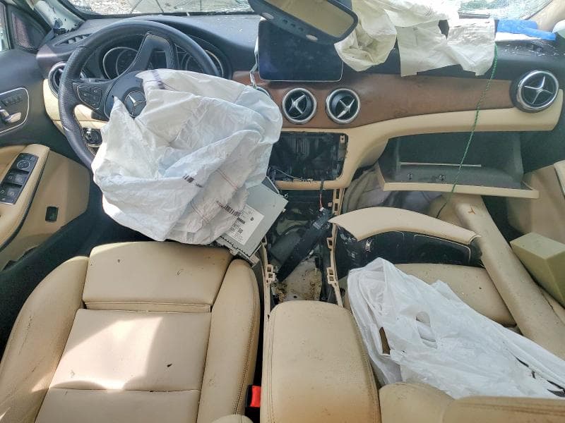 2019 MERCEDES-BENZ GLA 250 250 8