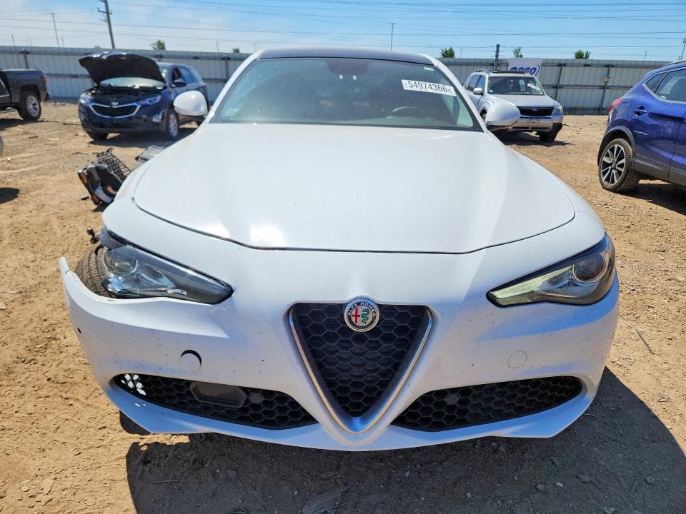2019 ALFA ROMEO GIULIA 5
