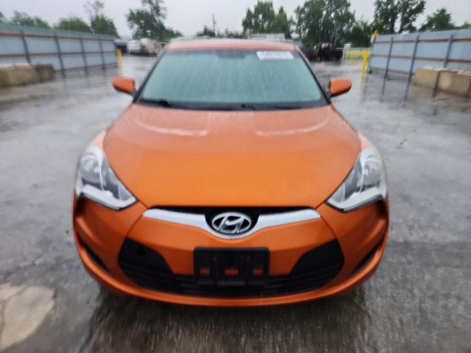2016 HYUNDAI VELOSTER BASE 5