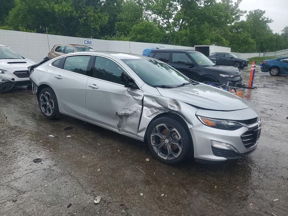 2021 CHEVROLET MALIBU LT 4