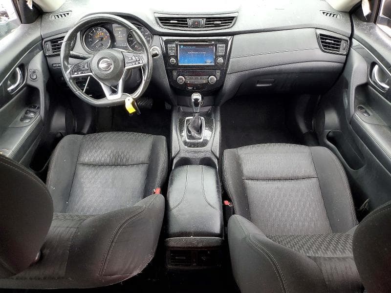 2017 NISSAN ROGUE SV 8