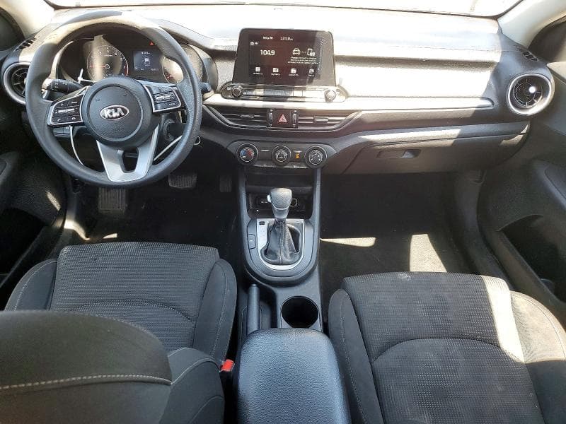 2021 KIA FORTE LXS 8