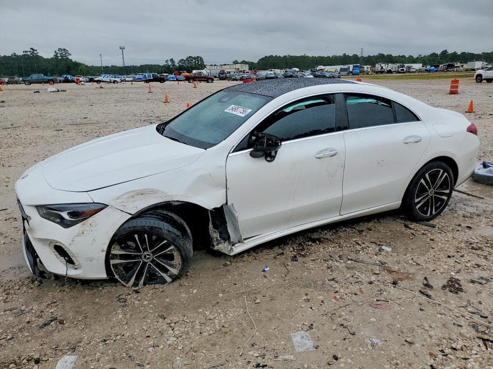 2025 MERCEDES-BENZ CLA 250 - 1