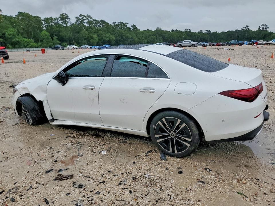2025 MERCEDES-BENZ CLA 250 2