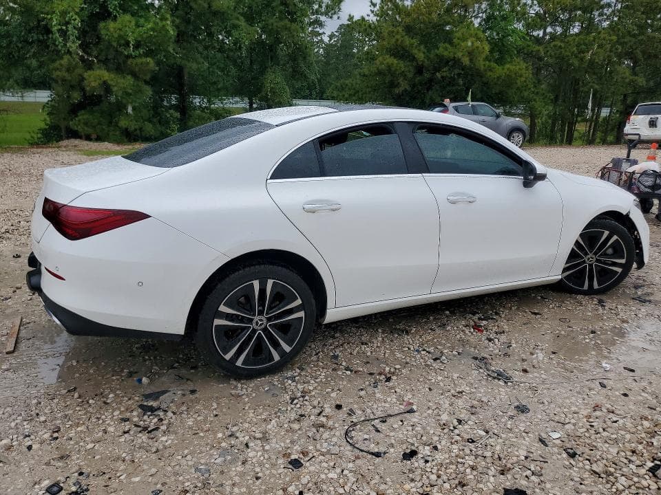 2025 MERCEDES-BENZ CLA 250 3