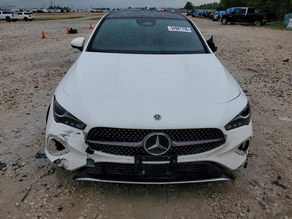 2025 MERCEDES-BENZ CLA 250 5