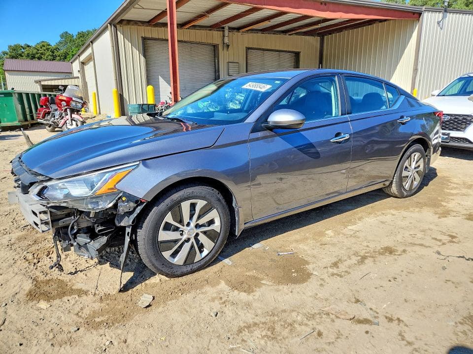 2019 NISSAN ALTIMA S S - 1