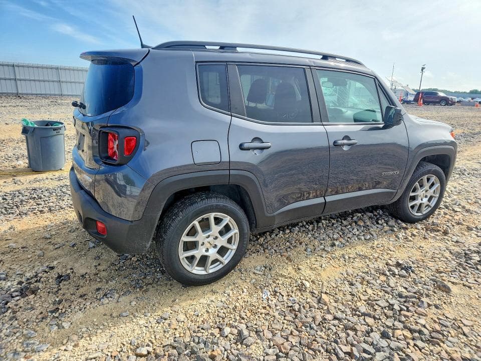 2022 JEEP RENEGADE LATITUDE 3
