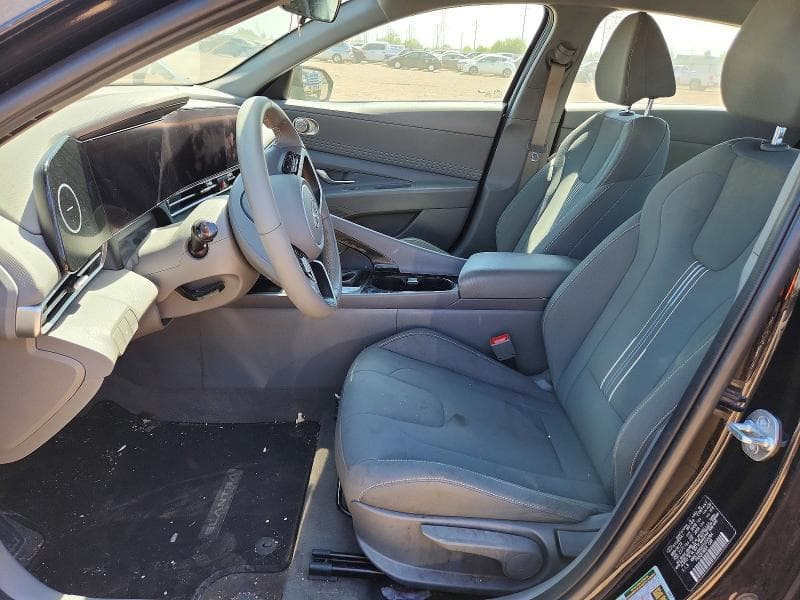 2023 HYUNDAI ELANTRA SEL 7