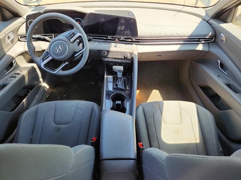 2023 HYUNDAI ELANTRA SEL 8