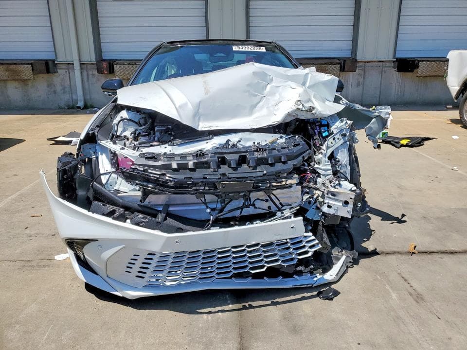 2025 TOYOTA CAMRY XSE 5