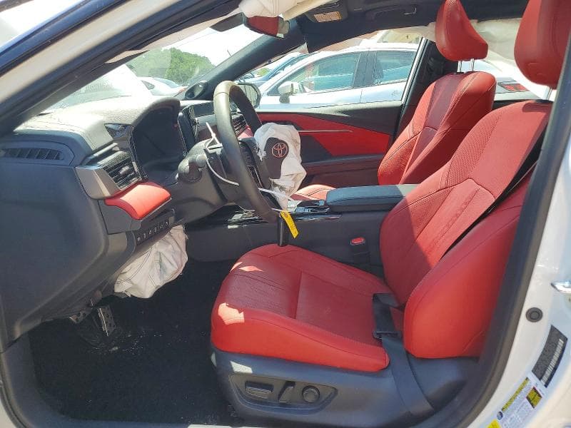 2025 TOYOTA CAMRY XSE 7