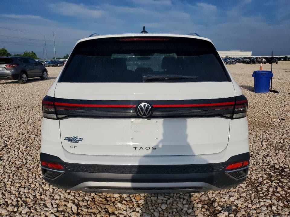2025 VOLKSWAGEN TAOS SE 6
