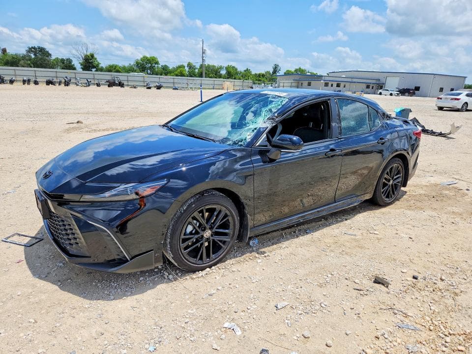 2025 TOYOTA CAMRY SE - 1