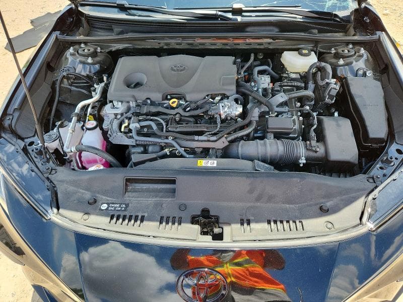 2025 TOYOTA CAMRY SE 11