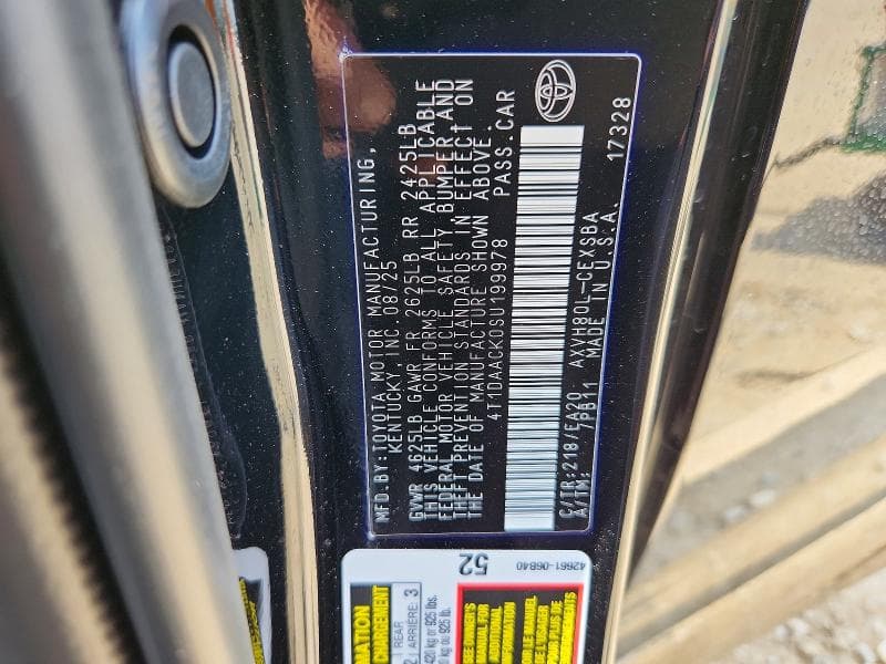 2025 TOYOTA CAMRY SE 12