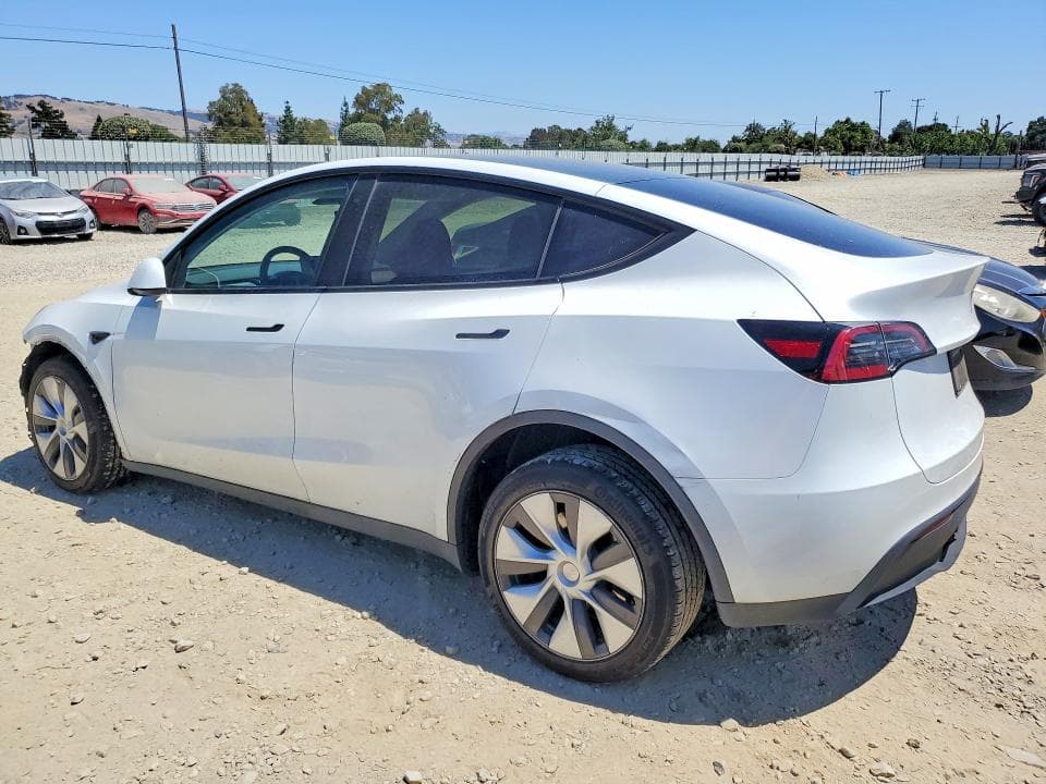 2023 TESLA MODEL Y 2