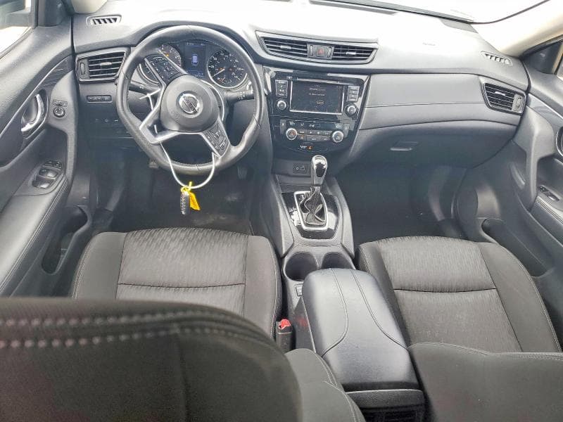 2020 NISSAN ROGUE SV 8