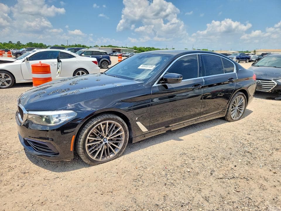 2019 BMW 530E - 1