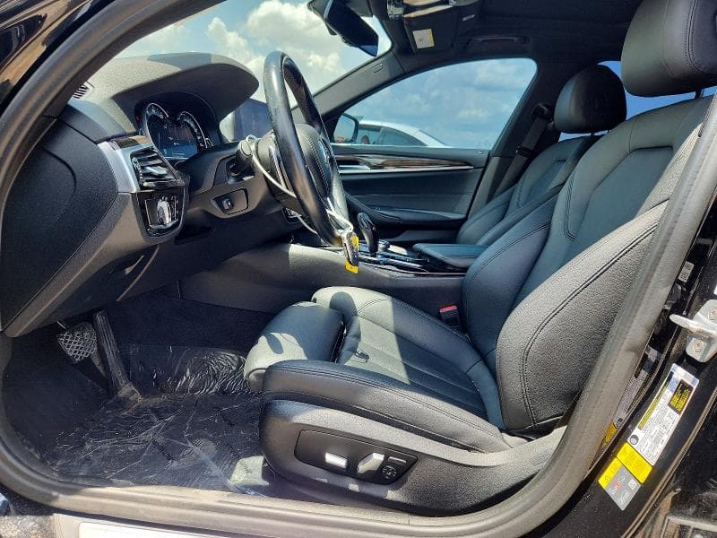 2019 BMW 530E 7